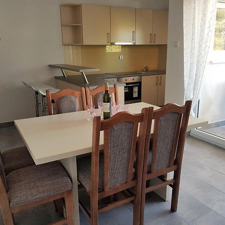 Summer Holiday Apartments نوفاليا المظهر الخارجي الصورة