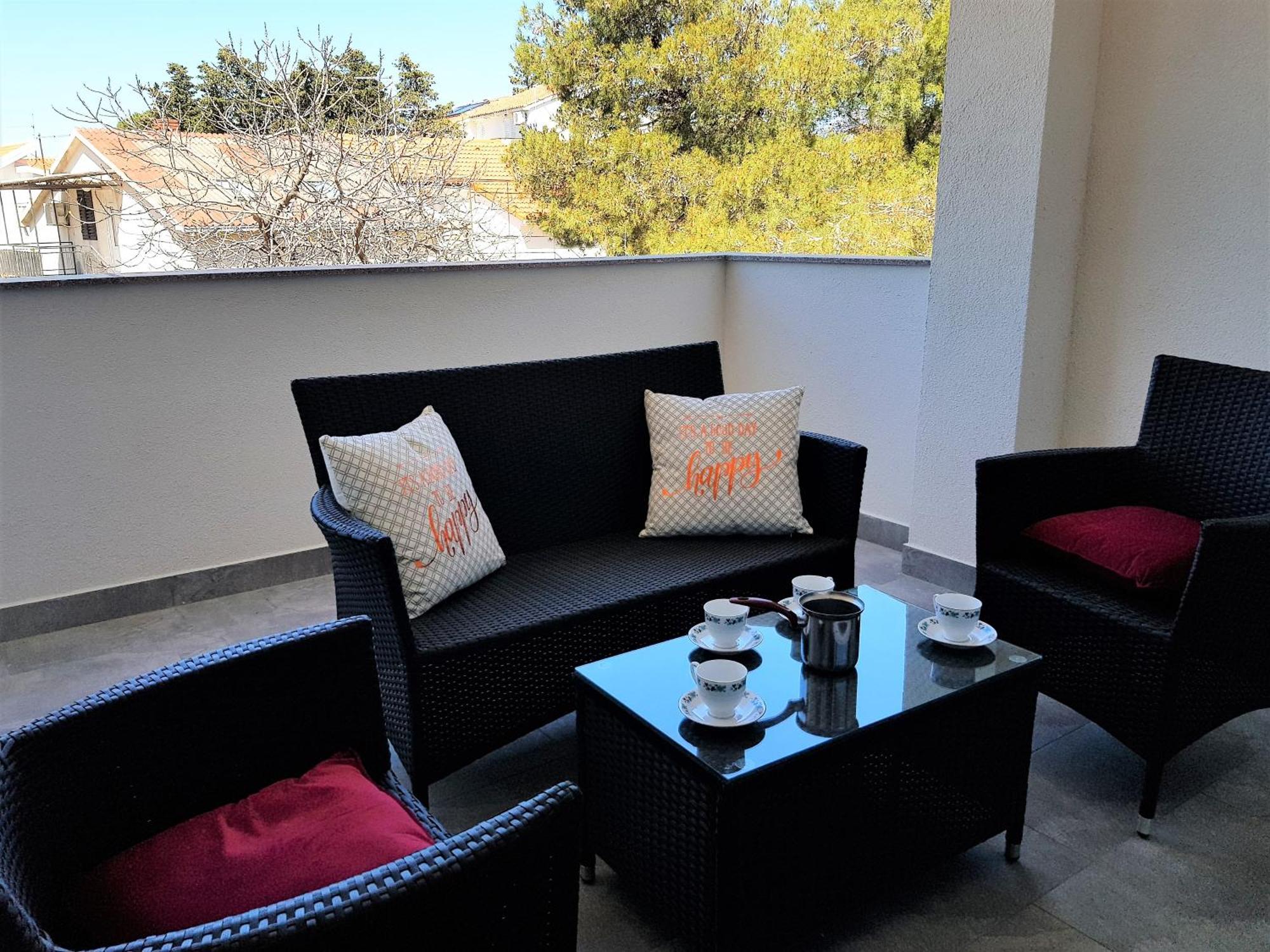 Summer Holiday Apartments نوفاليا المظهر الخارجي الصورة