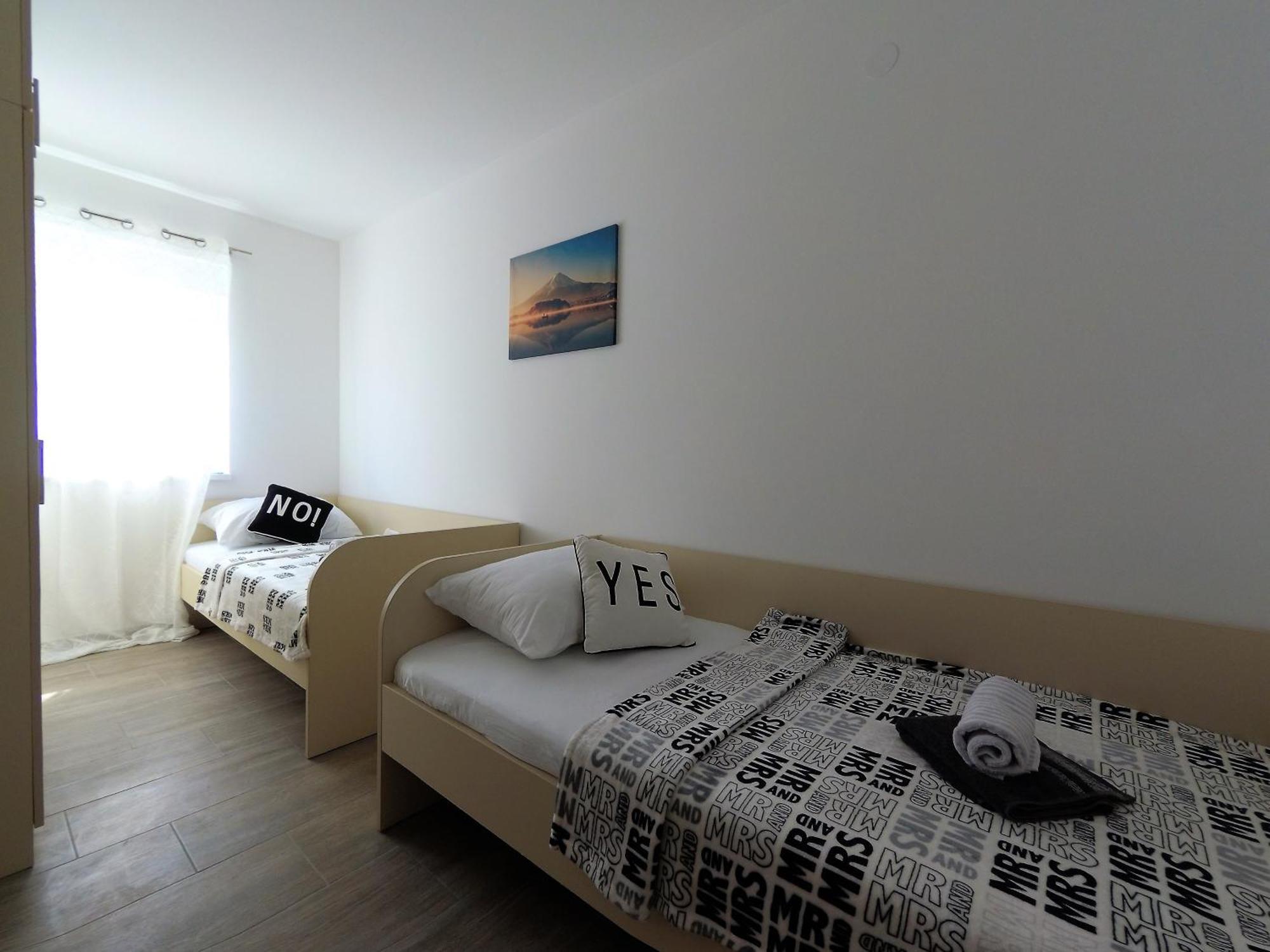 Summer Holiday Apartments نوفاليا المظهر الخارجي الصورة