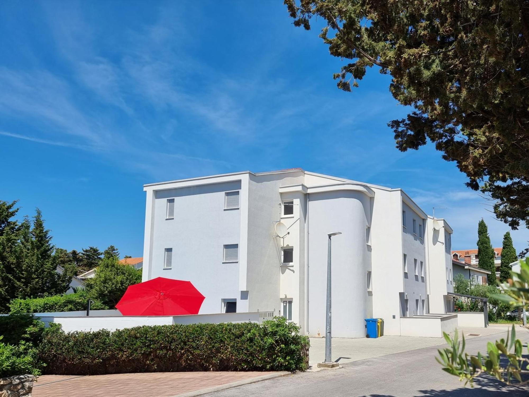 Summer Holiday Apartments نوفاليا المظهر الخارجي الصورة